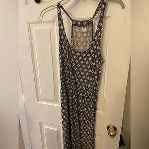 Old Navy | Halter Neck Midi-Dress | Black & White Pattern | Size M